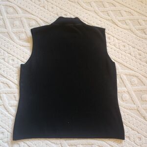 Chic Black Sleeveless Turtleneck Top